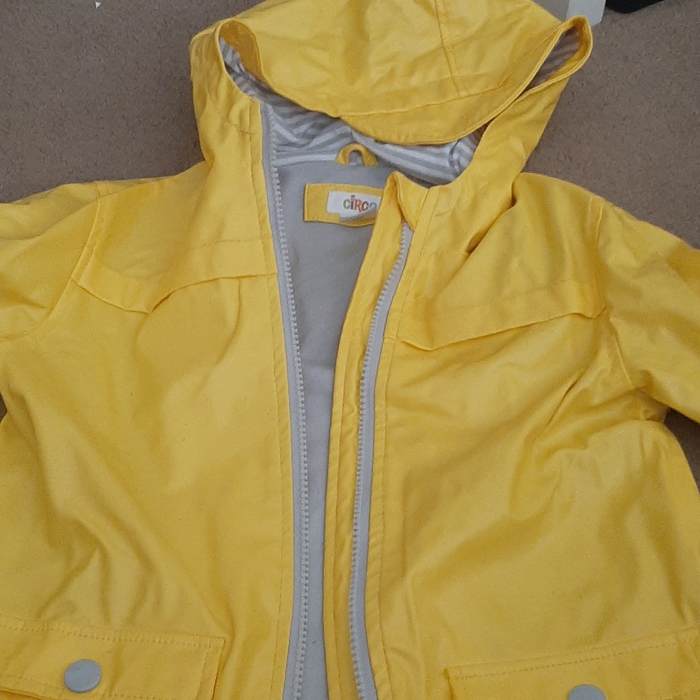 Circo yellow rain coat soft lining 4t